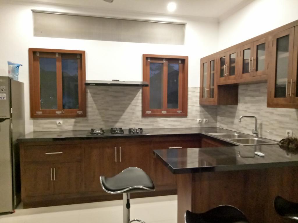 Legong Guesthouse Ubud Buitenkant foto