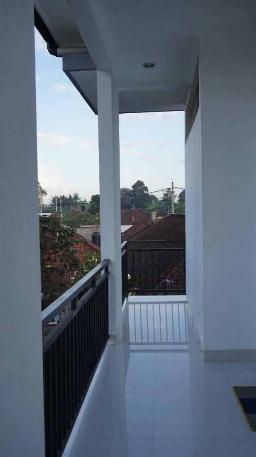 Legong Guesthouse Ubud Buitenkant foto