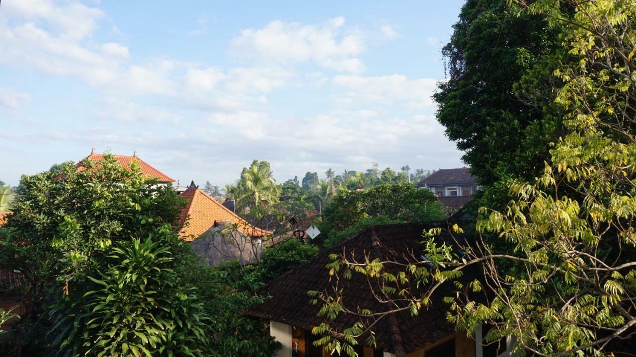Legong Guesthouse Ubud Buitenkant foto